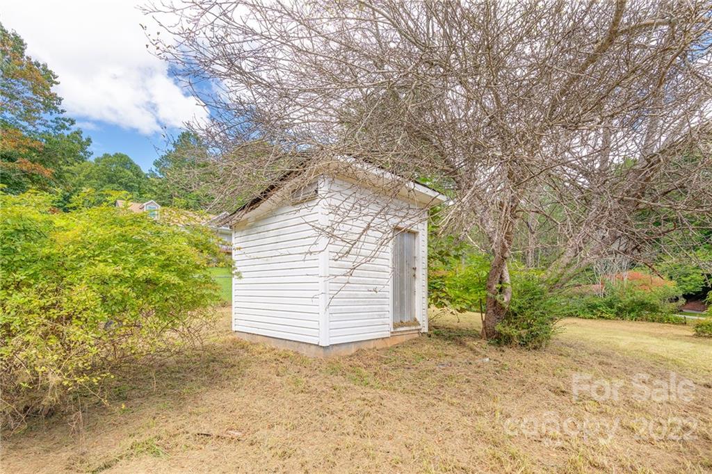 272 Parker Road Asheville NC 28805
