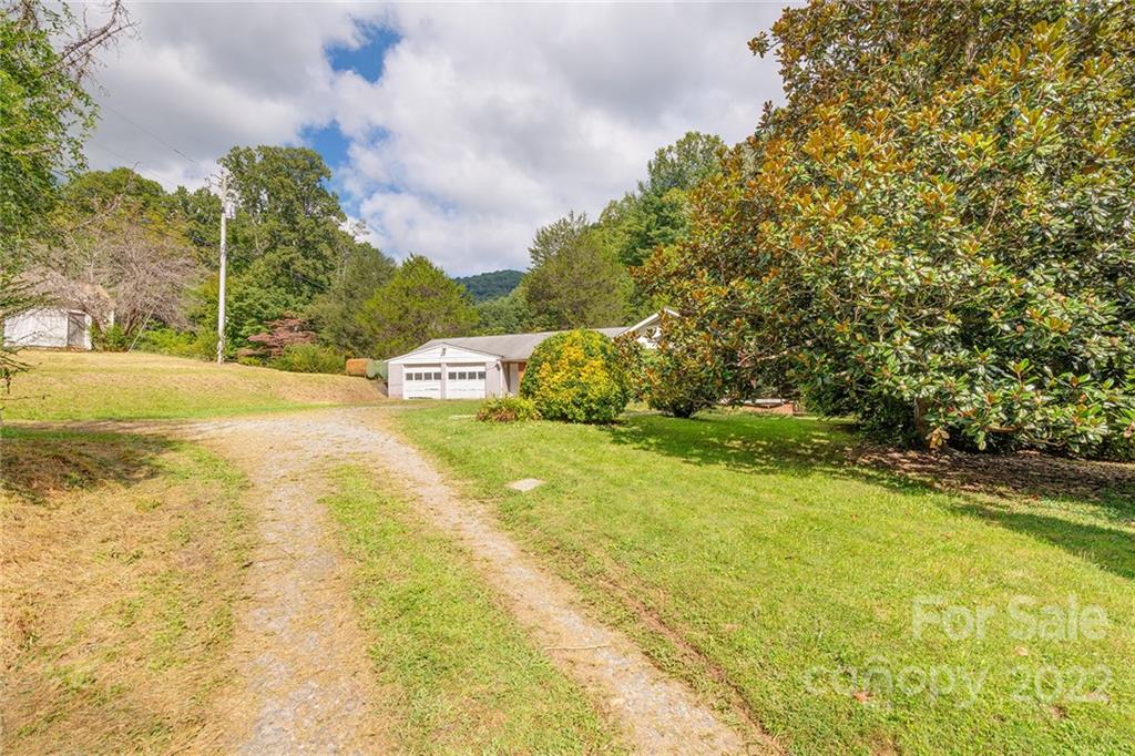 272 Parker Road Asheville NC 28805