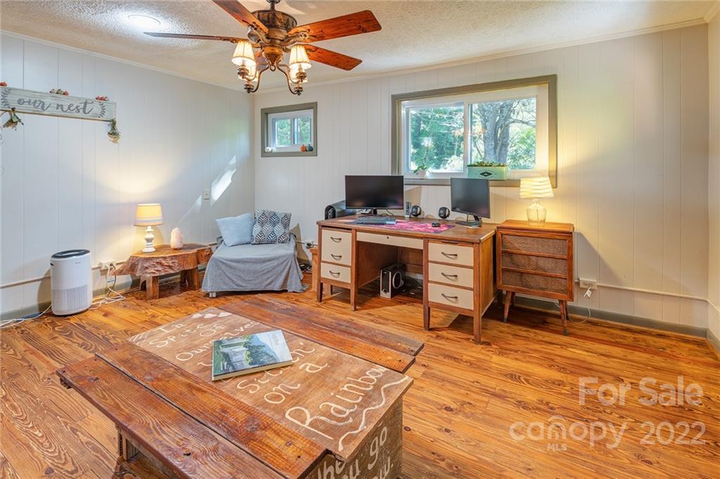 272 Parker Road Asheville NC 28805