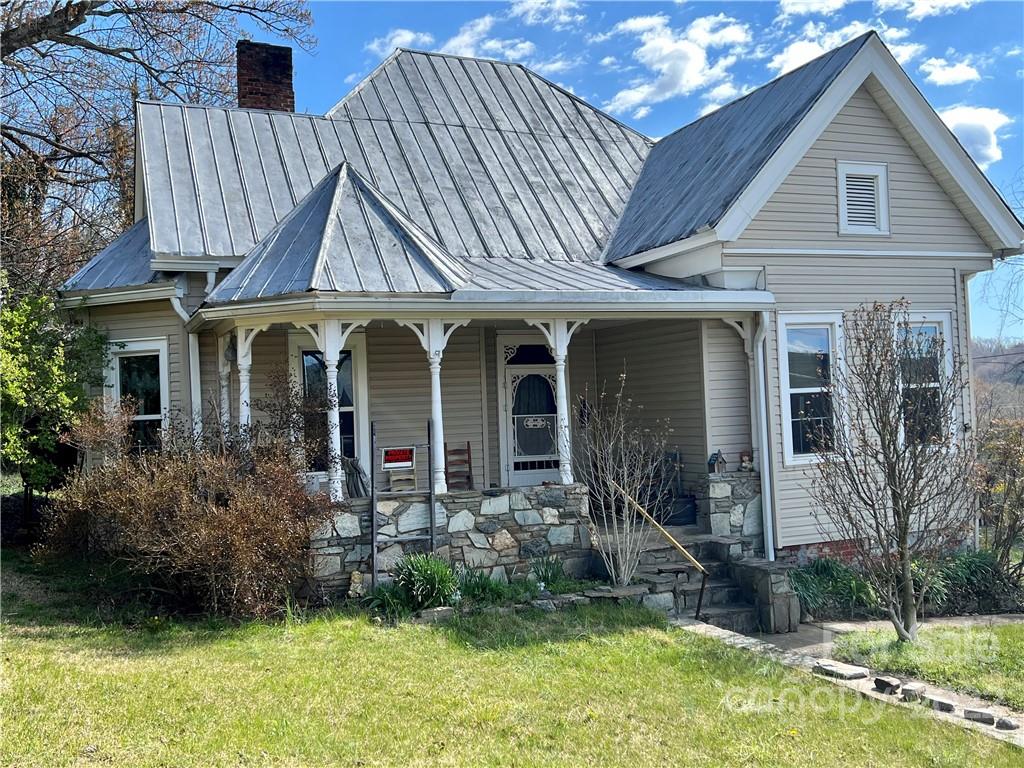 46 N Thomason Street Old Fort NC 28762