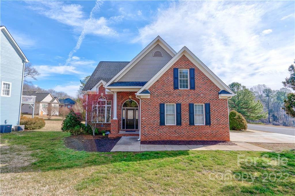 309 Goldfinch Court Shelby NC 28150