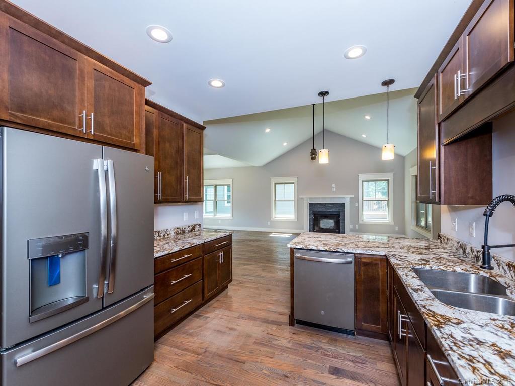 11 Feather Ridge Road Asheville NC 28805
