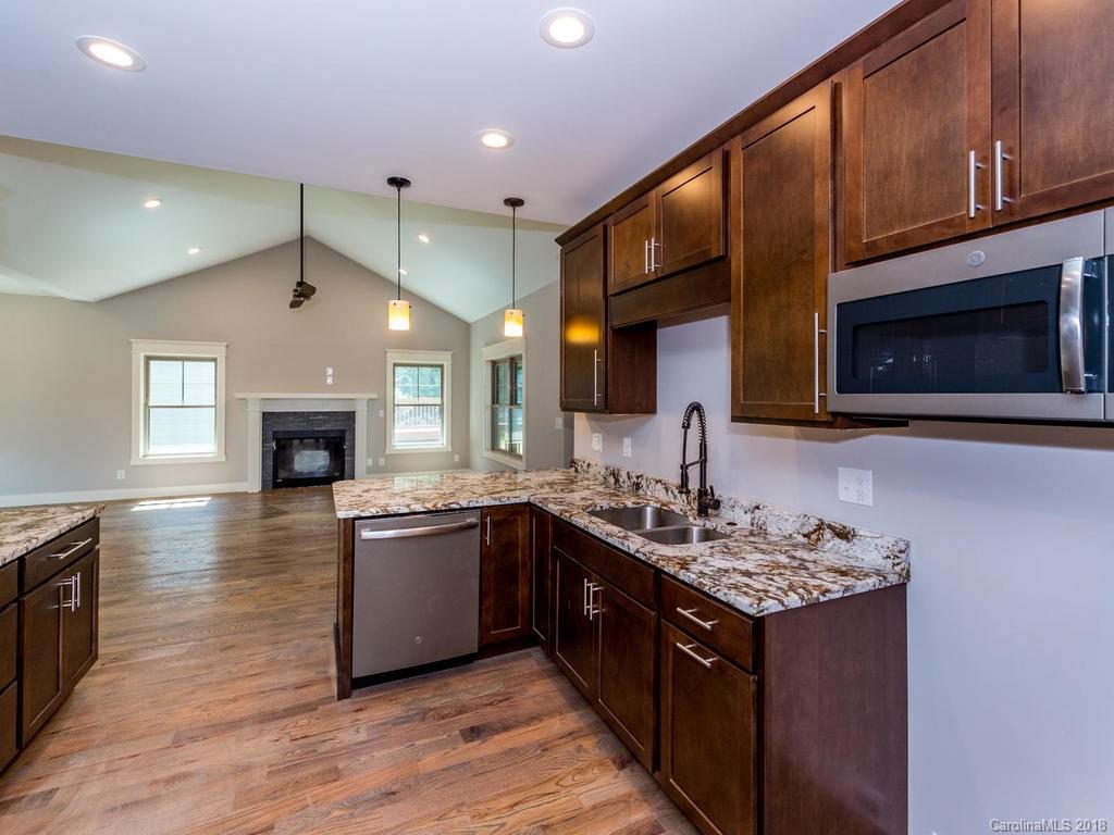 11 Feather Ridge Road Asheville NC 28805