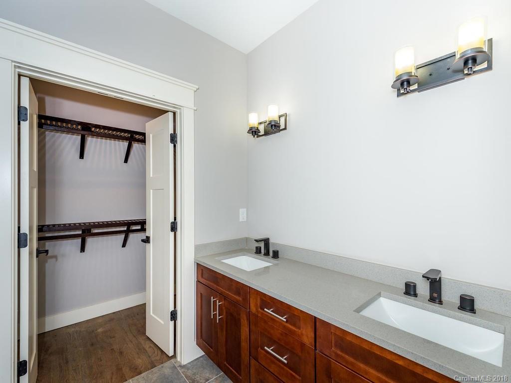 11 Feather Ridge Road Asheville NC 28805