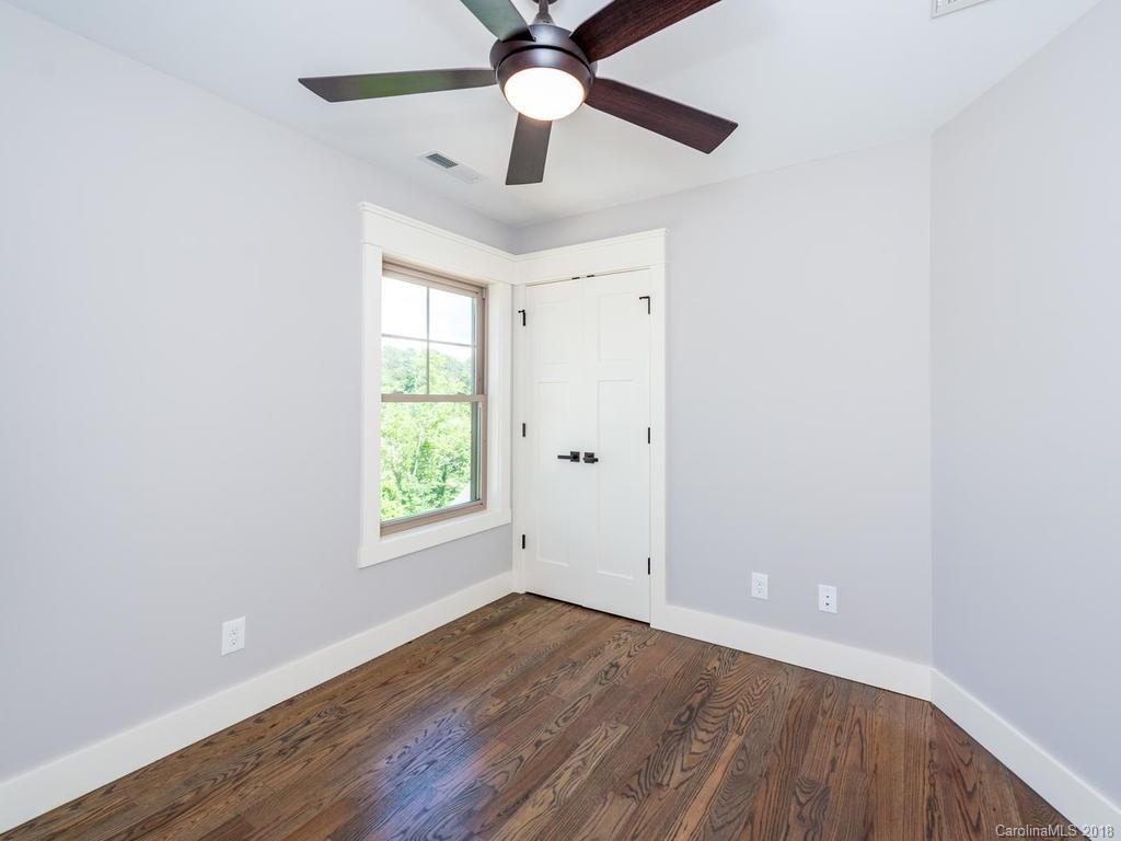 11 Feather Ridge Road Asheville NC 28805