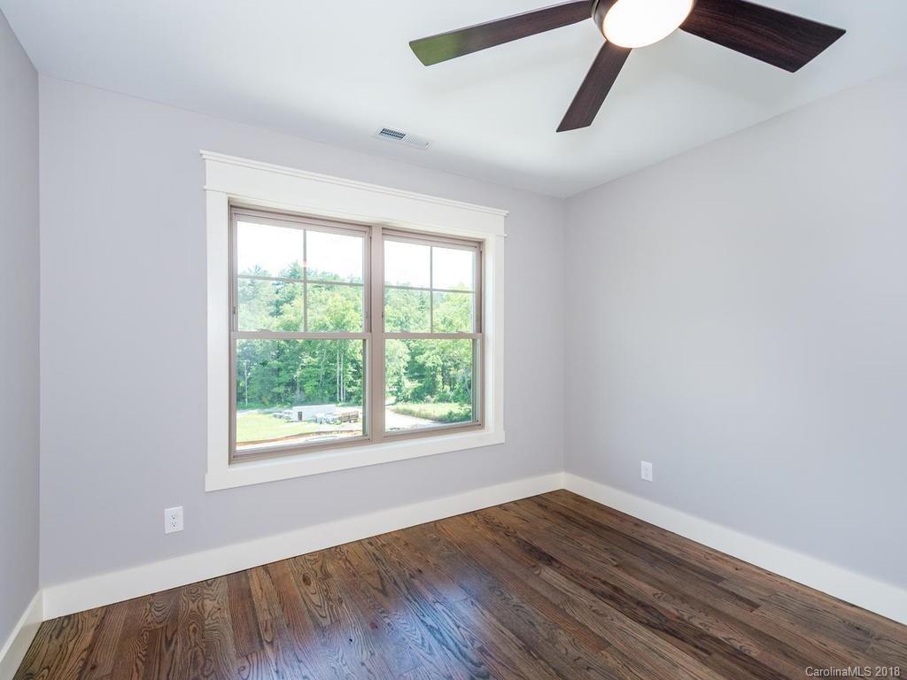 11 Feather Ridge Road Asheville NC 28805