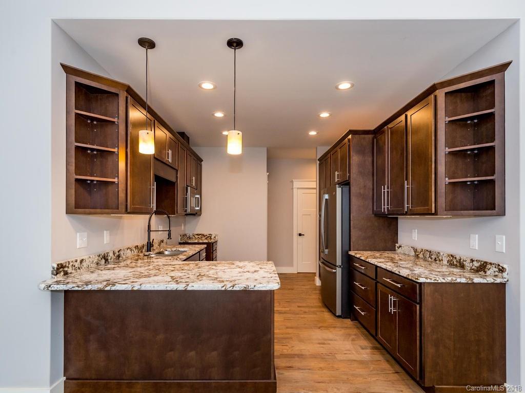 11 Feather Ridge Road Asheville NC 28805