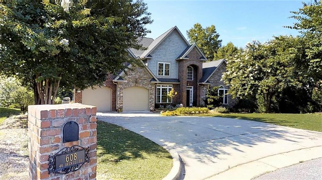 608 46th Avenue Drive NE Hickory NC 28601