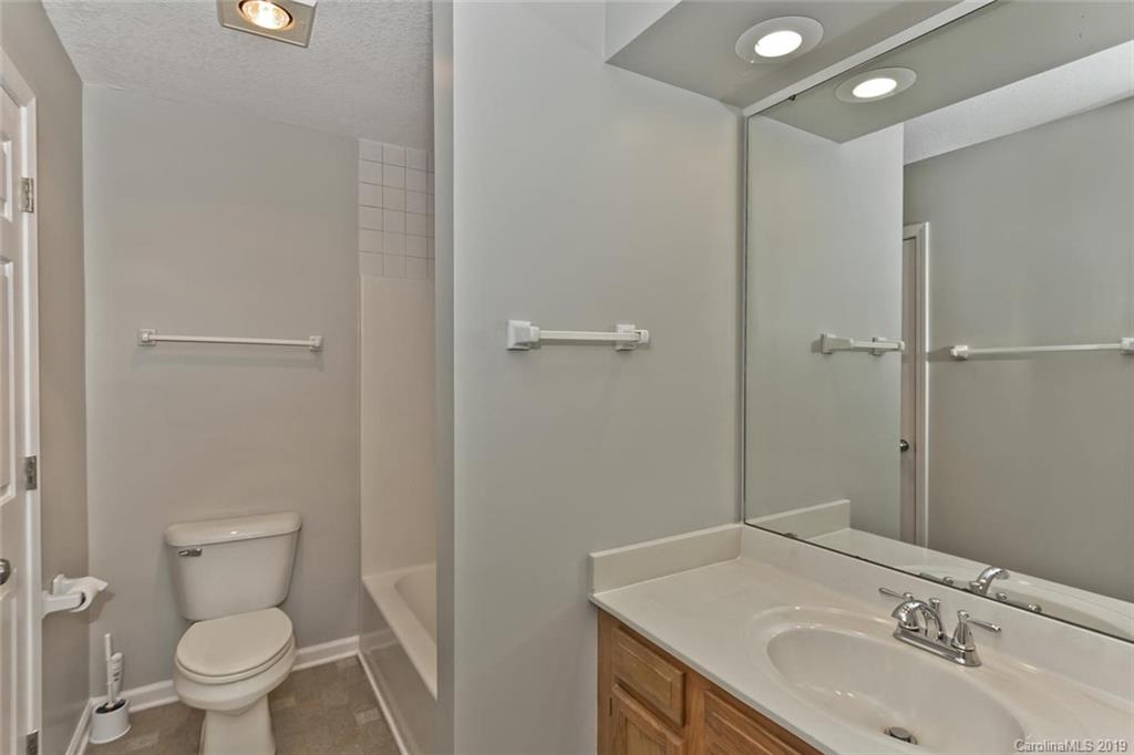 6 Orchard Place Weaverville NC 28787