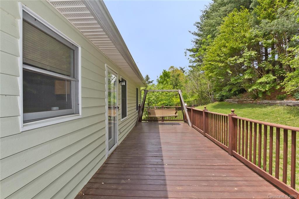 6 Orchard Place Weaverville NC 28787