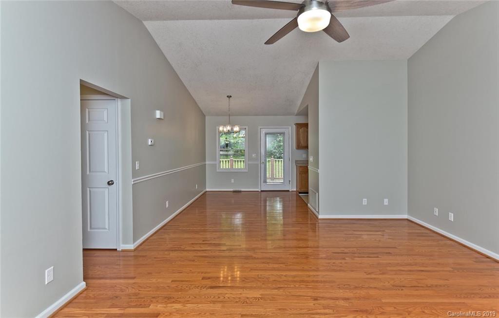 6 Orchard Place Weaverville NC 28787