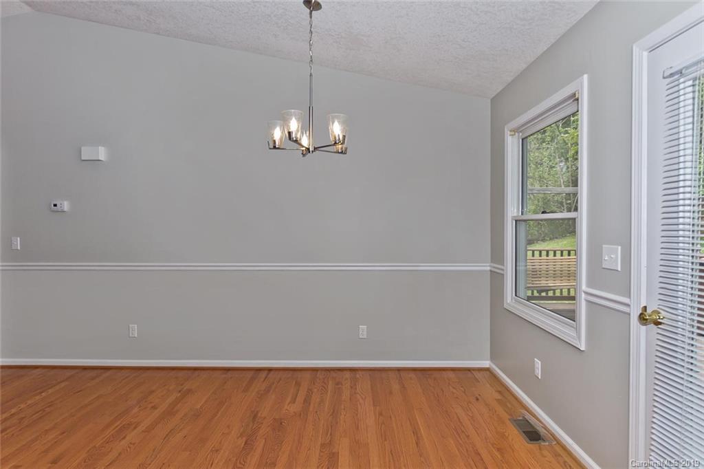6 Orchard Place Weaverville NC 28787