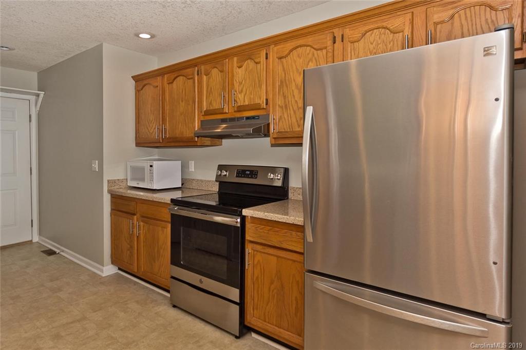 6 Orchard Place Weaverville NC 28787