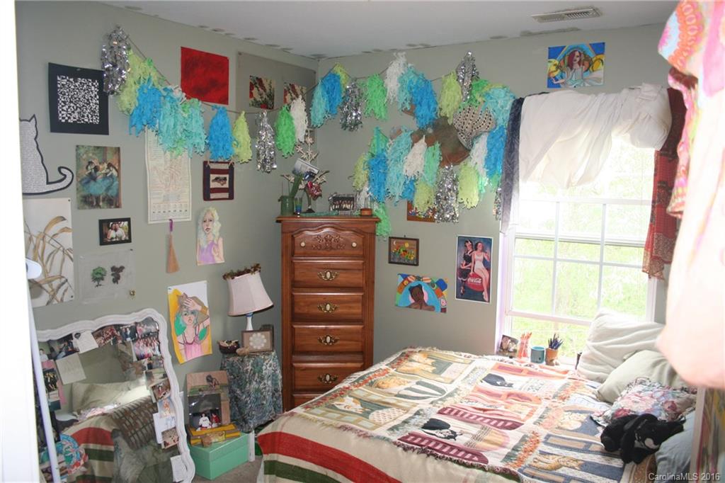 15 Rosecrest Court Asheville NC 28804