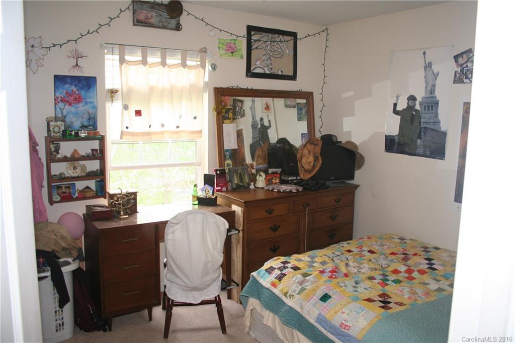 15 Rosecrest Court Asheville NC 28804