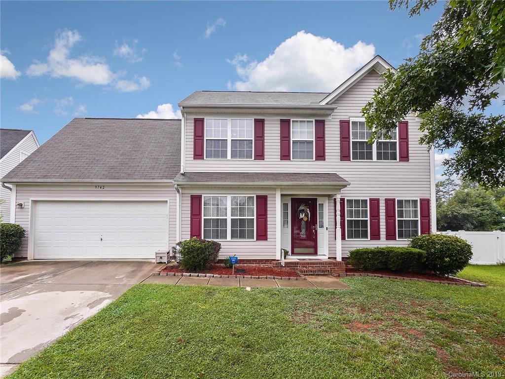 9742 Bradstreet Commons Way Charlotte NC 28215
