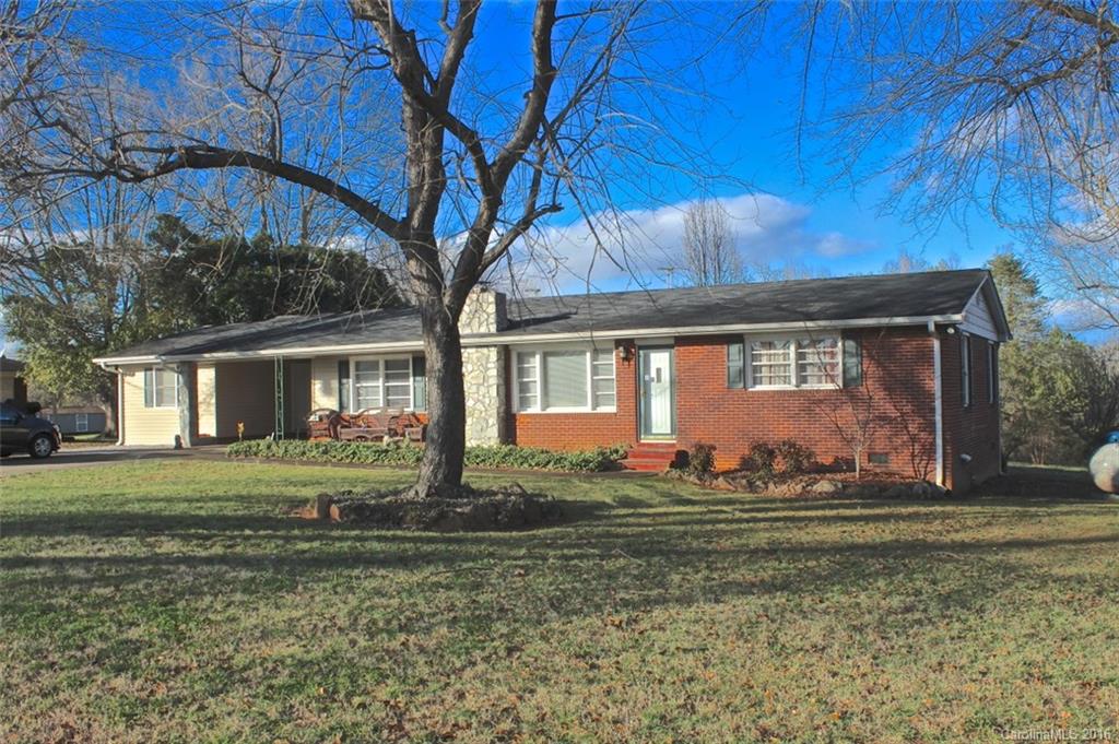 264 Poplar Street Forest City NC 28043
