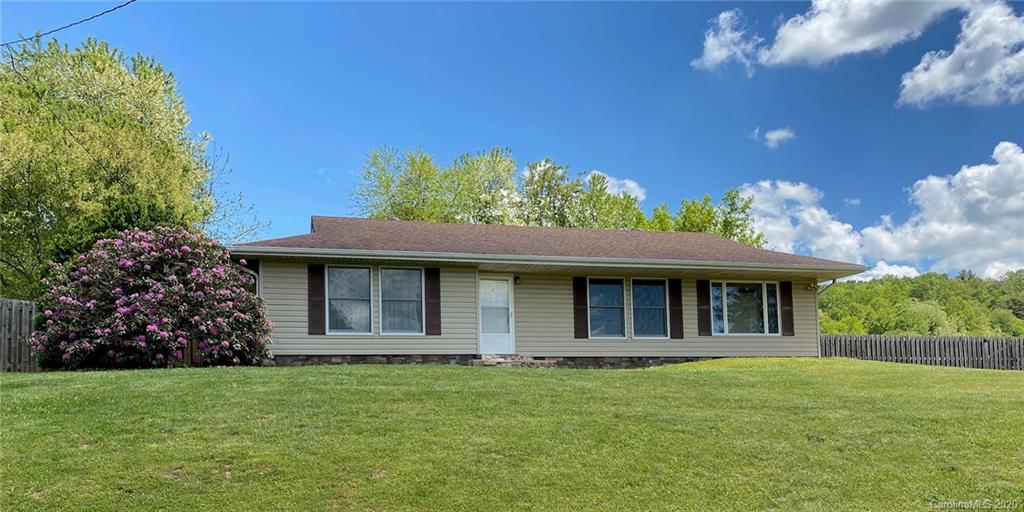 4 Wilson Lane Fairview NC 28730