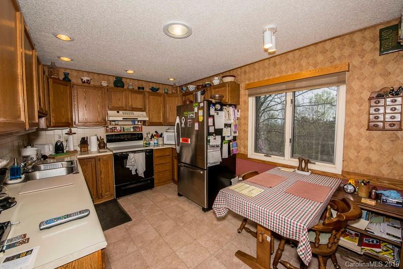 76 Sleepy Hollow Drive Asheville NC 28805