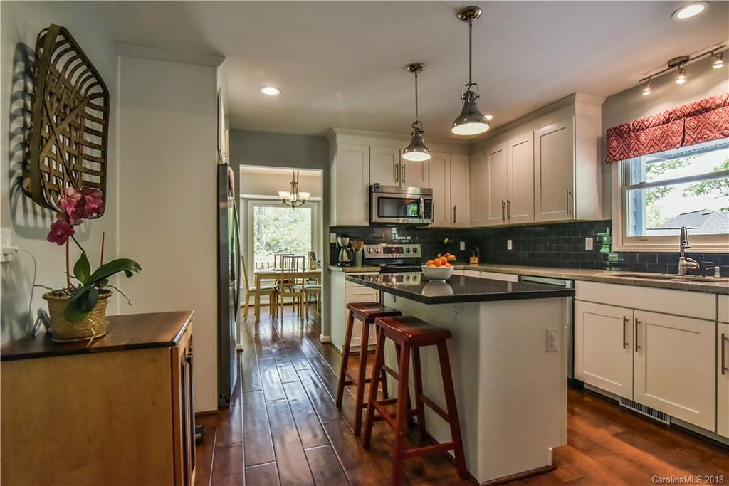 120 Coachmans Trail Asheville NC 28803