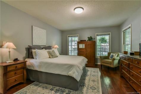 120 Coachmans Trail Asheville NC 28803