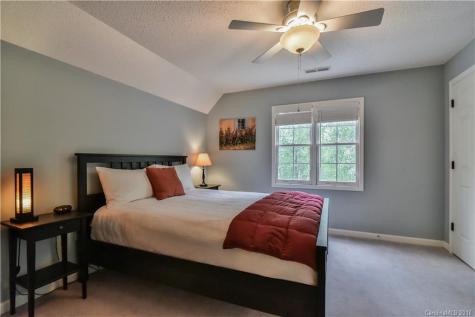 120 Coachmans Trail Asheville NC 28803