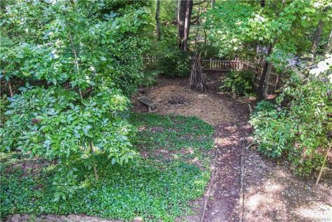 120 Coachmans Trail Asheville NC 28803