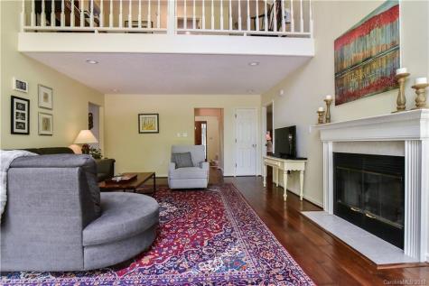 120 Coachmans Trail Asheville NC 28803