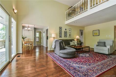120 Coachmans Trail Asheville NC 28803