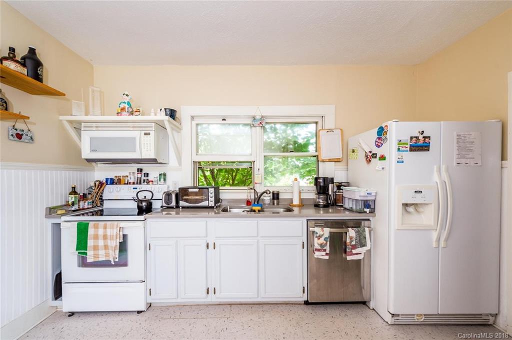 9 Latta Street Asheville NC 28801