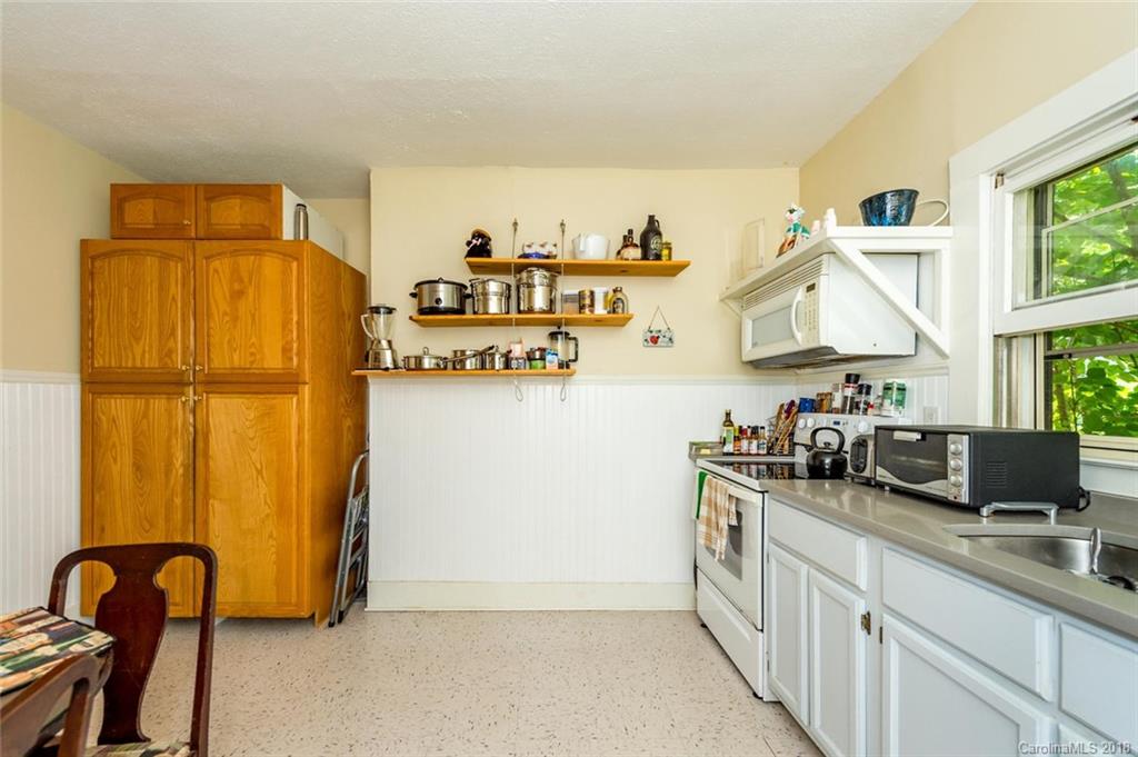 9 Latta Street Asheville NC 28801