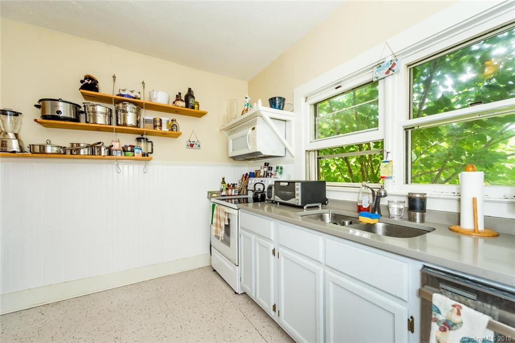 9 Latta Street Asheville NC 28801
