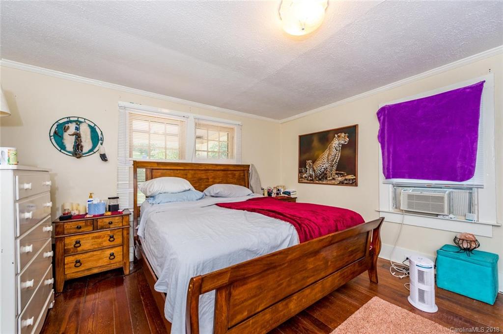 9 Latta Street Asheville NC 28801