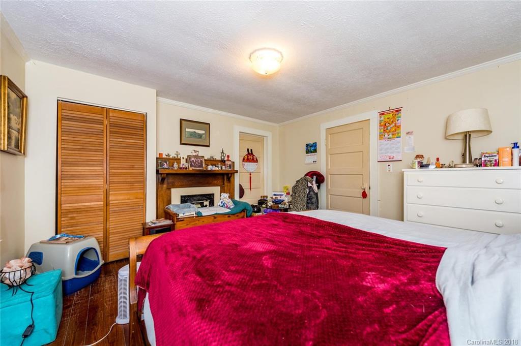 9 Latta Street Asheville NC 28801