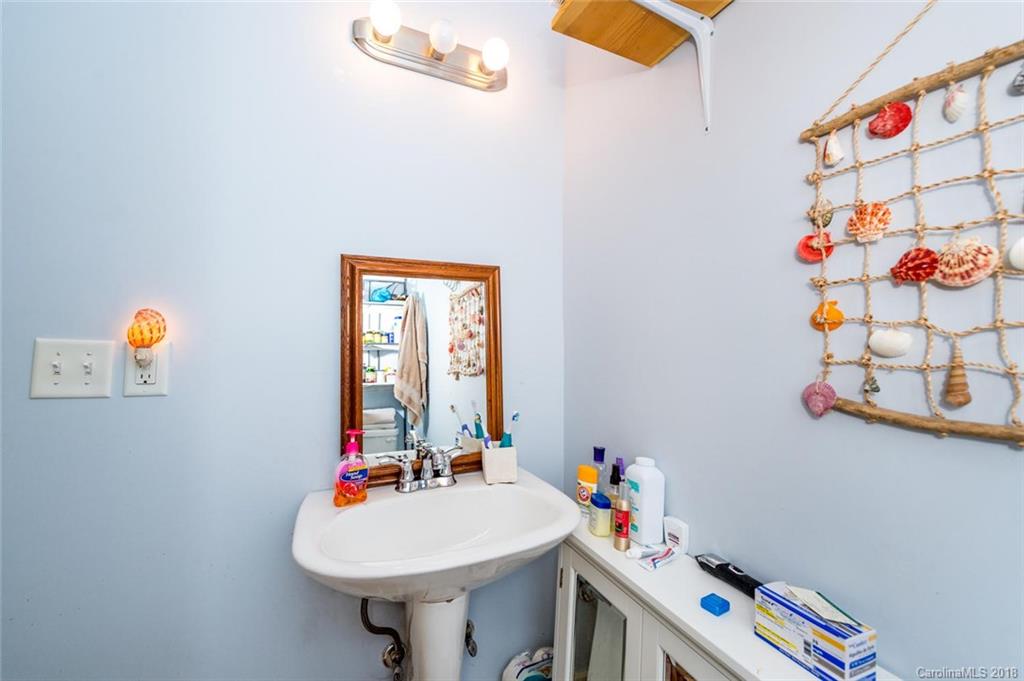 9 Latta Street Asheville NC 28801