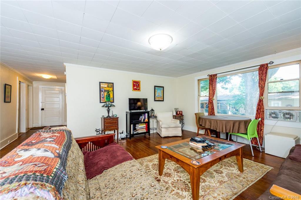 9 Latta Street Asheville NC 28801