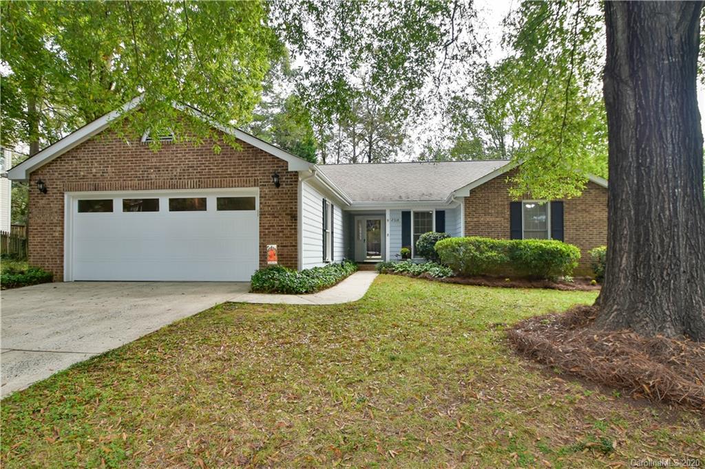 2318 Heathershire Lane Matthews NC 28105