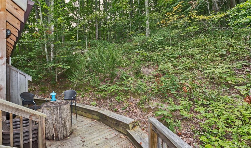 287 Crow Lane Burnsville NC 28714