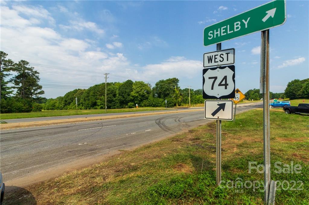 103 Stony Point Road Kings Mountain NC 28086