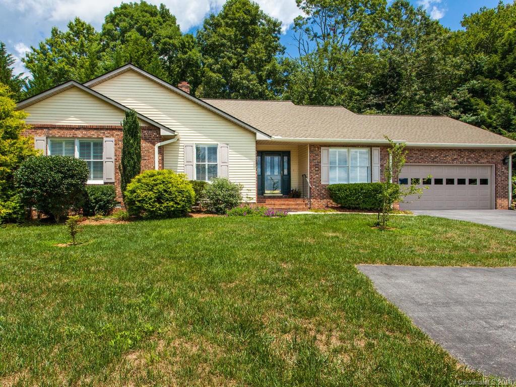 20 Golf View Drive Etowah NC 28729
