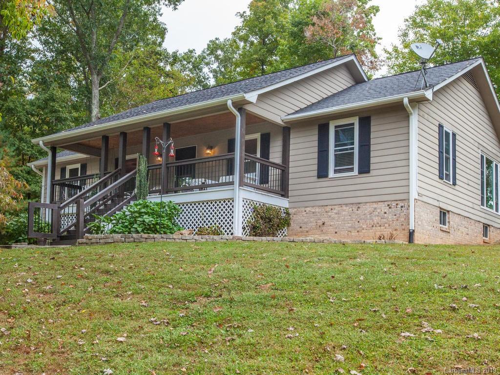 10 Henson Drive Mills River NC 28759