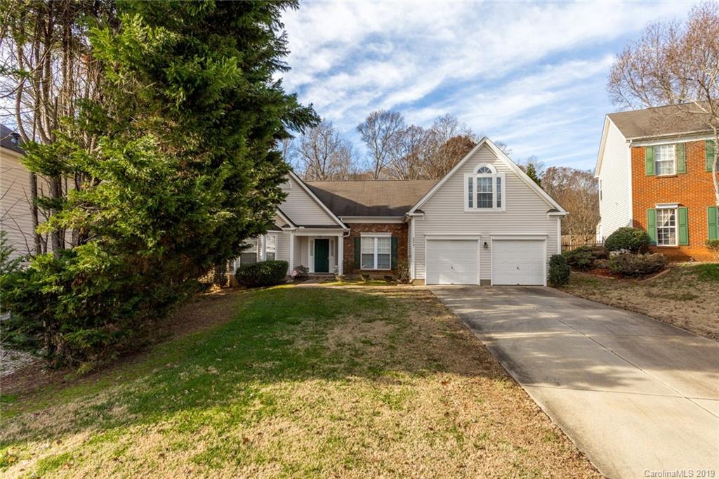5517 Suncrest Court Charlotte NC 28215