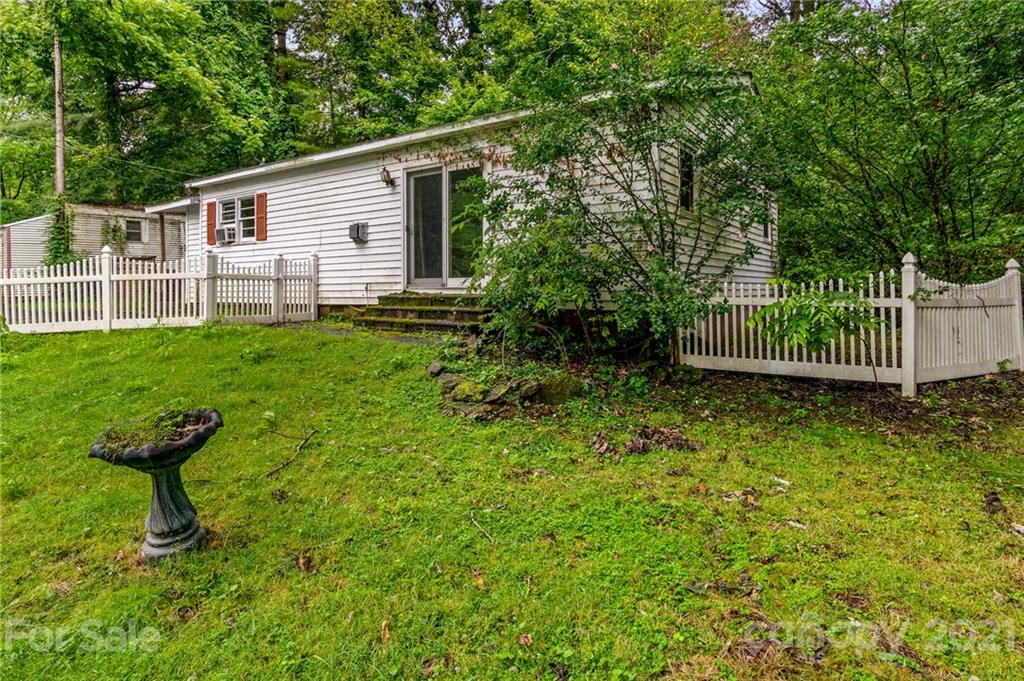 125 Moffitt Branch Road Asheville NC 28805