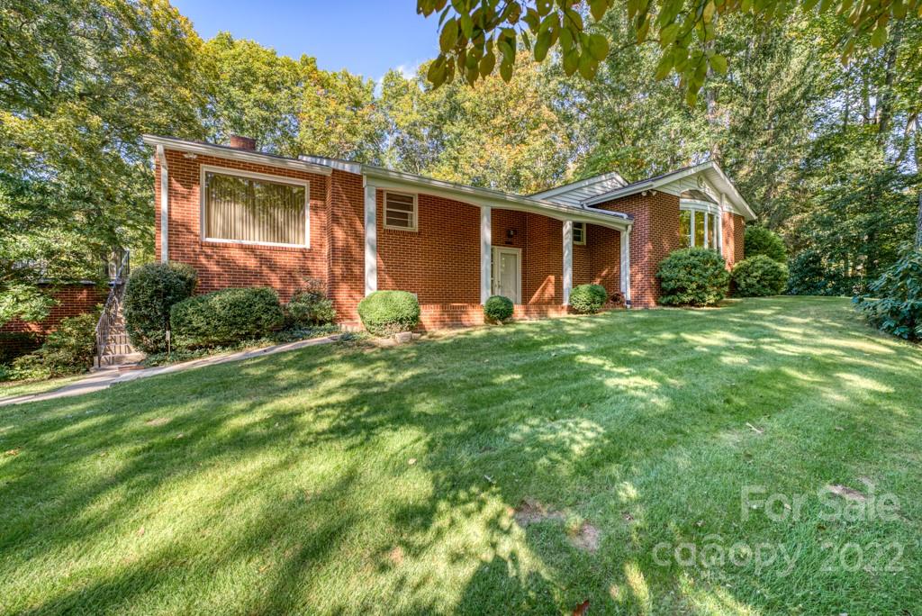 244 Rush Road Clyde NC 28721