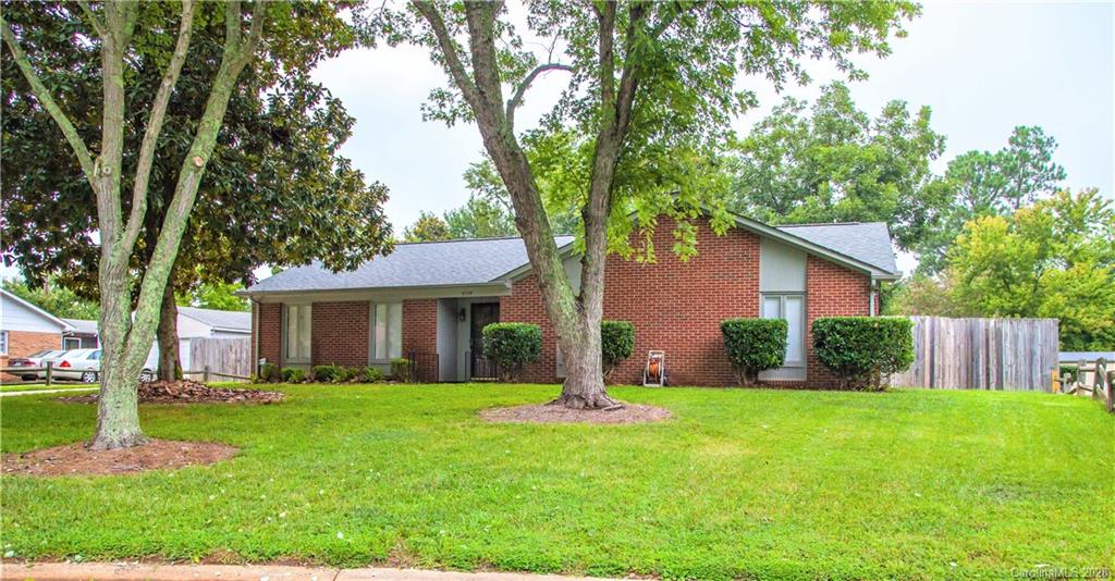 9109 Darius Court Charlotte NC 28227