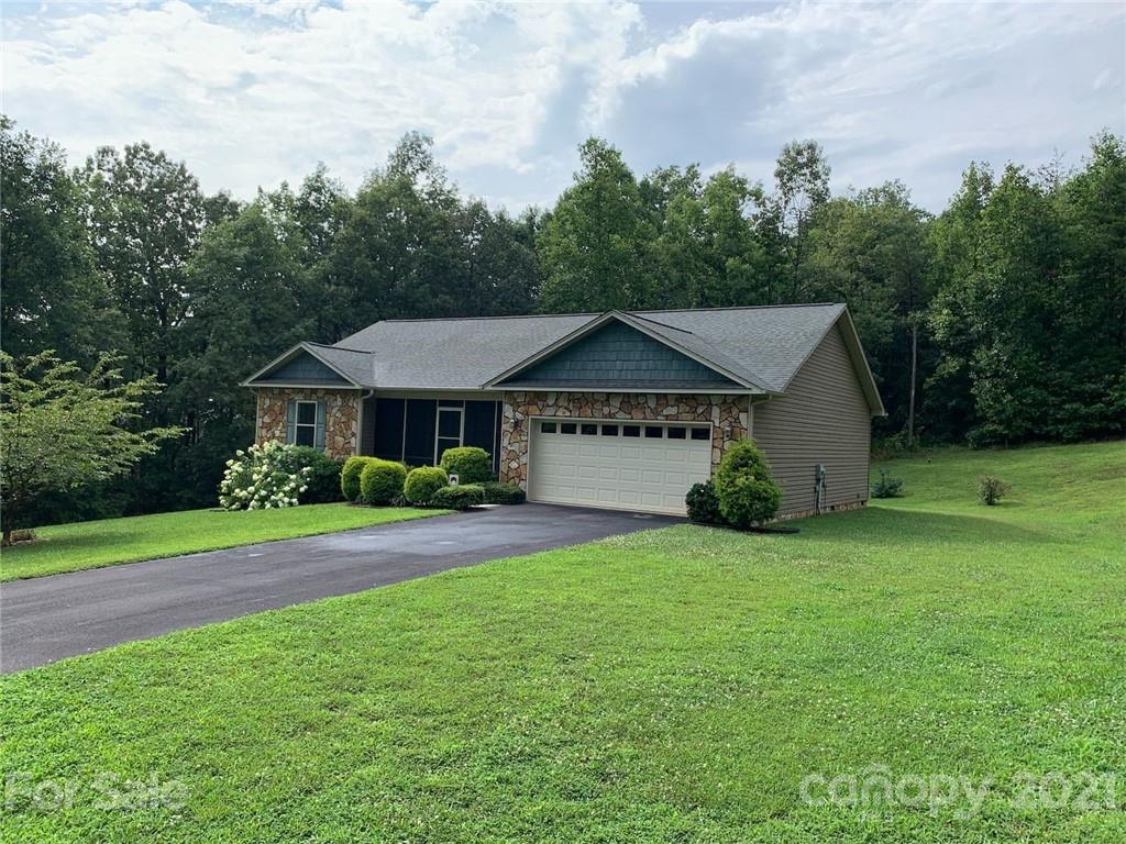 7615 Piney Mountain Street Hickory NC 28602