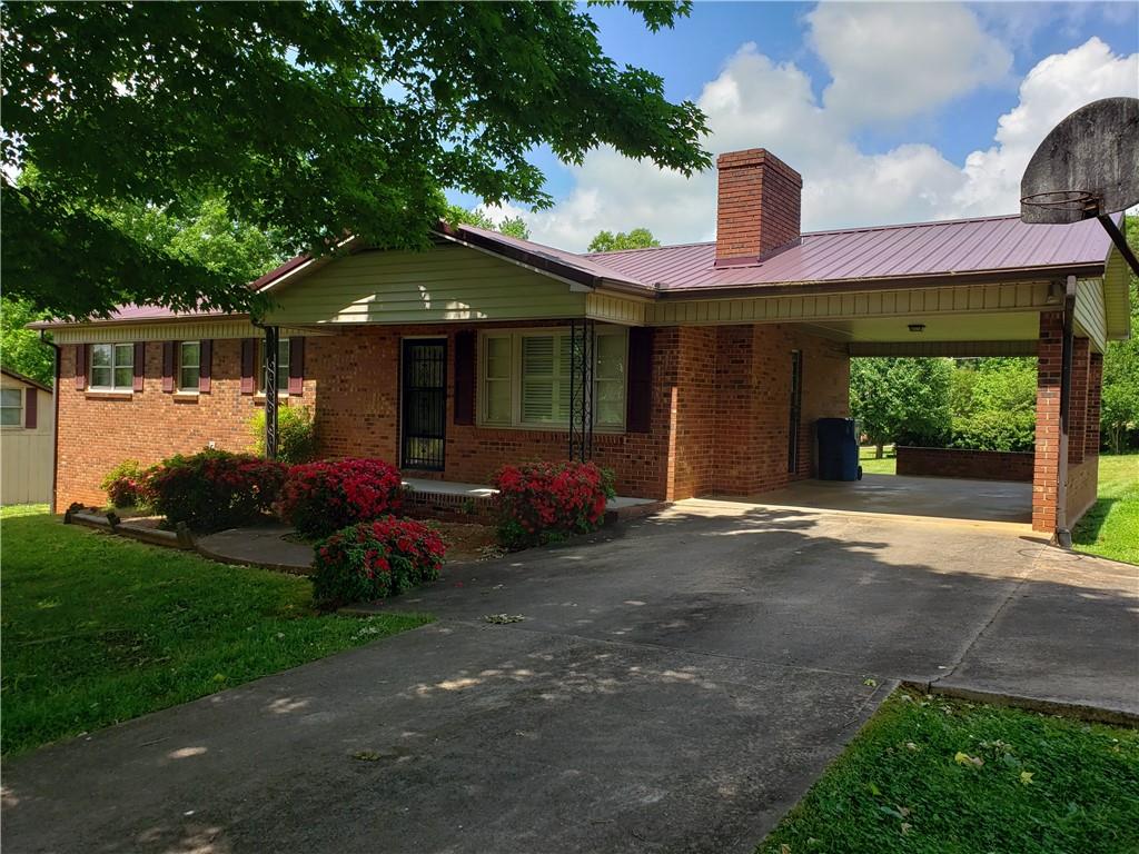 2700 Glenn Street Newton NC 28658