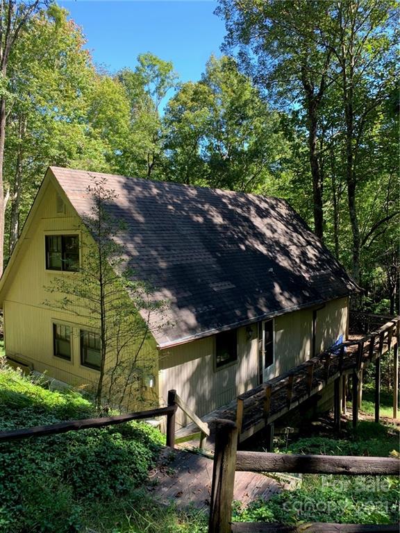 94 Tsisqua Circle Brevard NC 28712