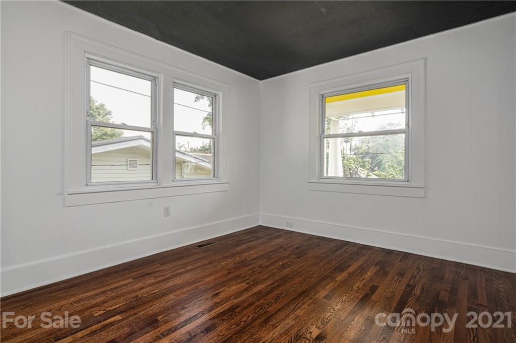 19 Nevada Avenue Asheville NC 28806