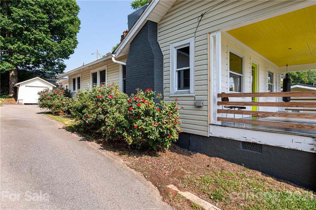 19 Nevada Avenue Asheville NC 28806